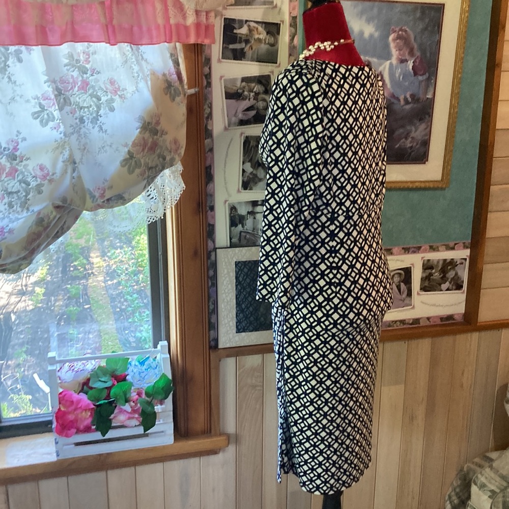 Ralph Lauren like new dress - Picture 4 of 7